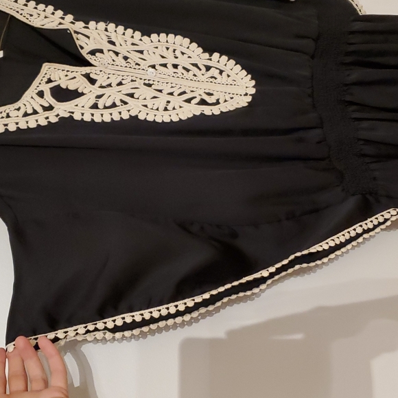 Studio Y top - Picture 3 of 6